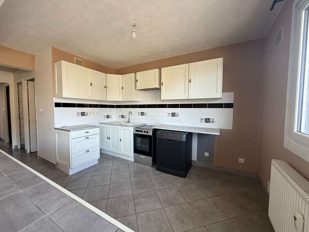 Appartement Montluçon T3 avec balcon et parking - photo 8