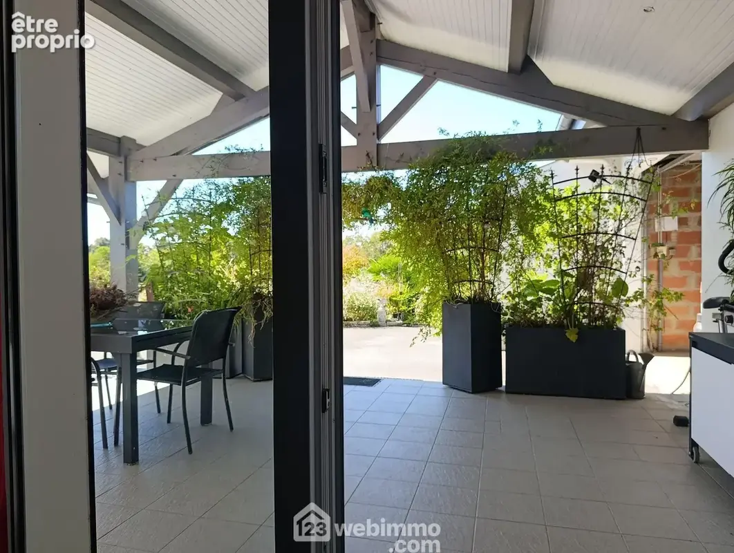 Maison 8 pièces 294 m² à vendre à Castaignos-Souslens (40700) - photo 8