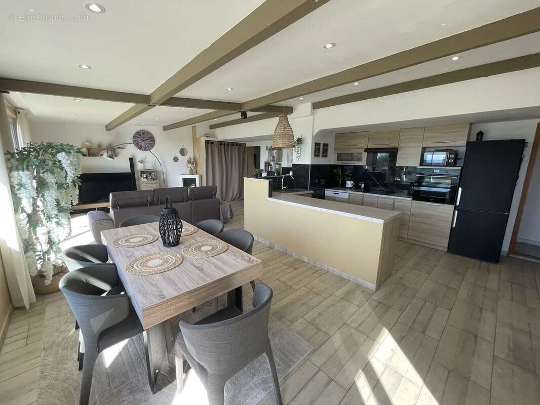 Appartement à THEOULE-SUR-MER