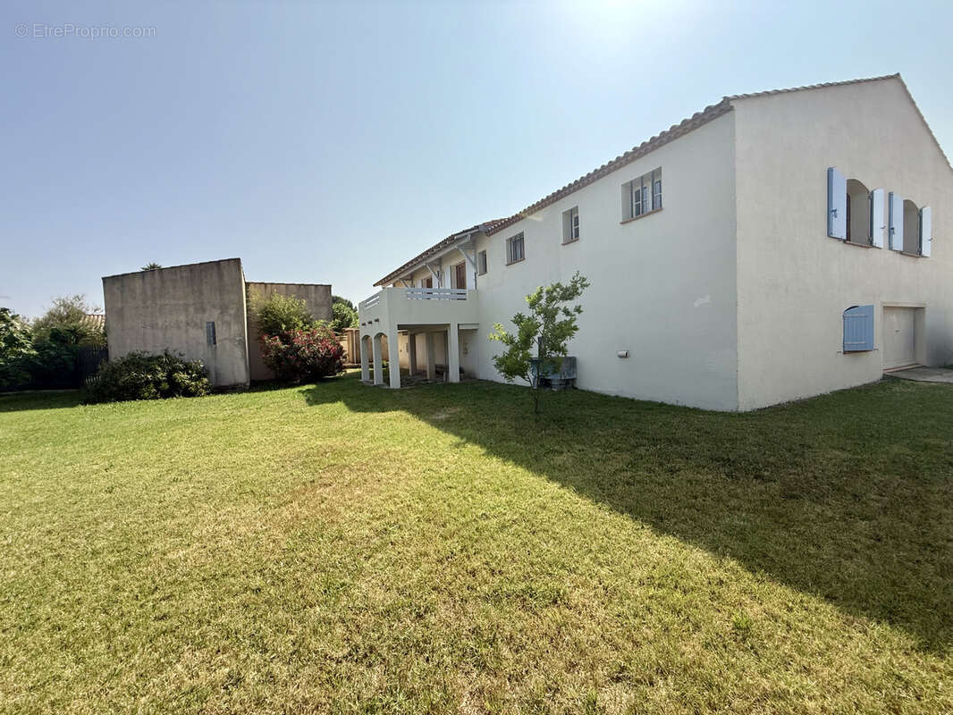 Maison à AIGUES-MORTES