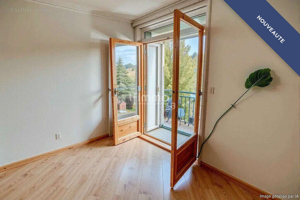 Appartement à PIERRE-BENITE