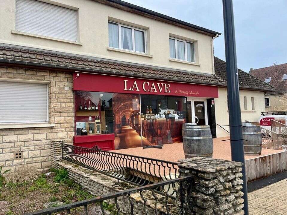 Commerce à BIEVILLE-BEUVILLE