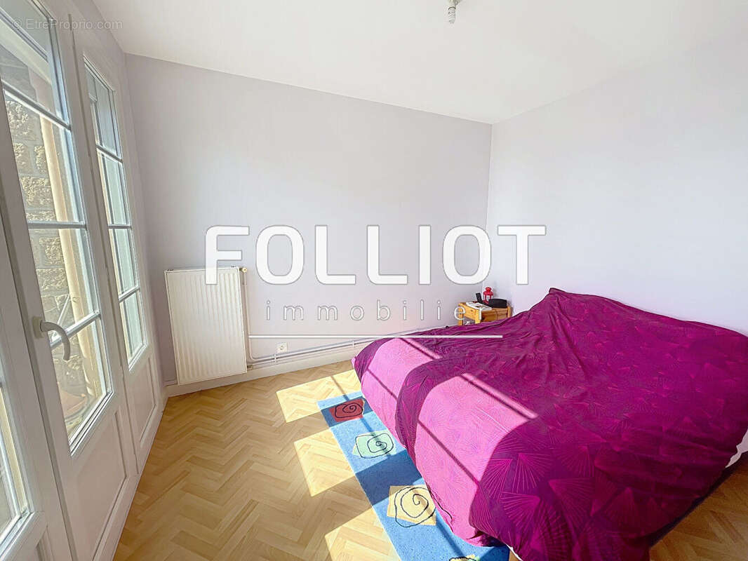 Appartement à FOUGERES