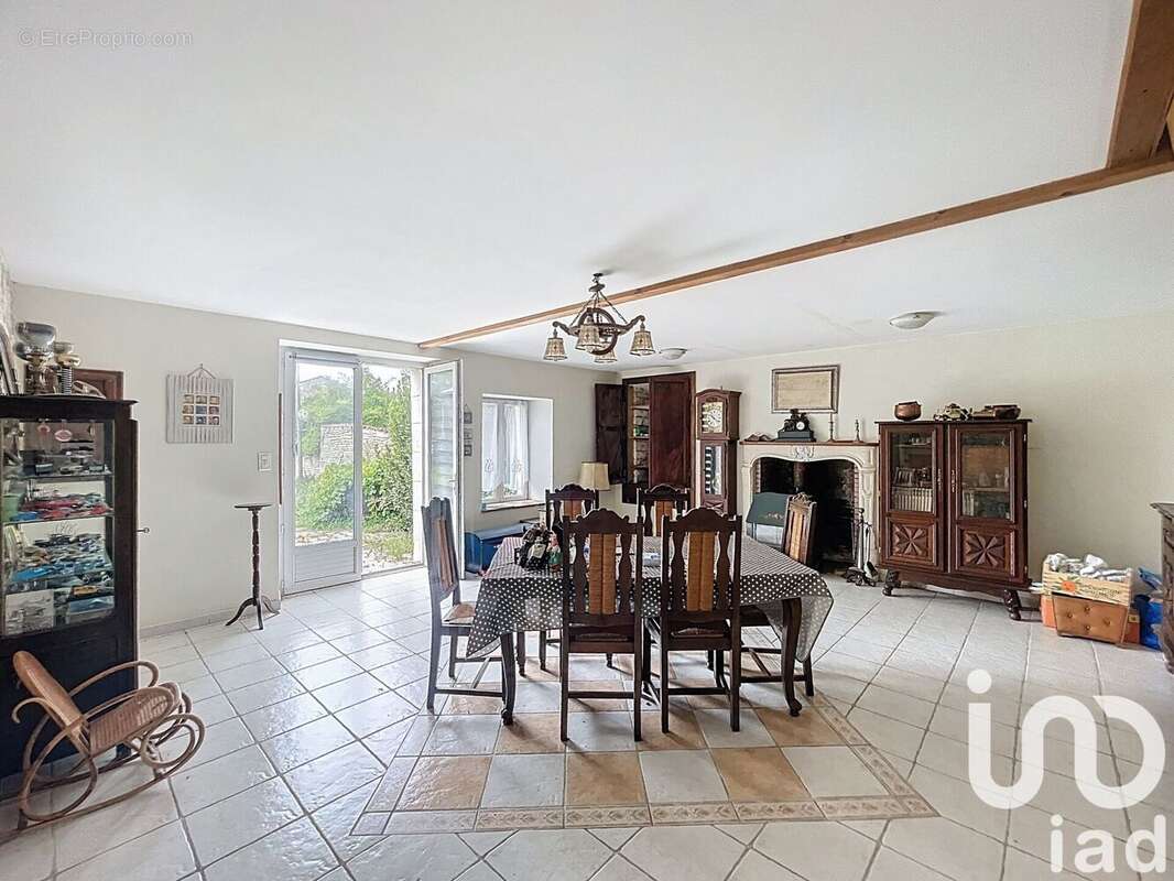 Photo 6 - Maison à AMBERRE