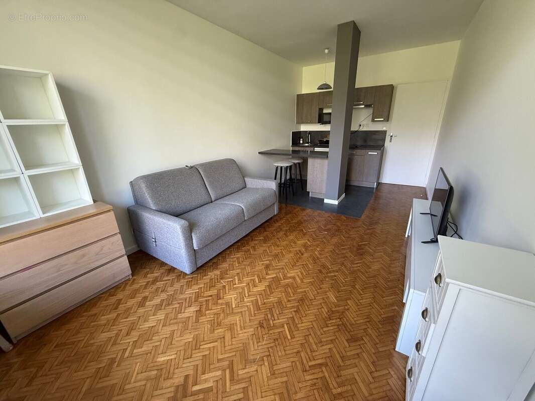 Appartement à MEYLAN