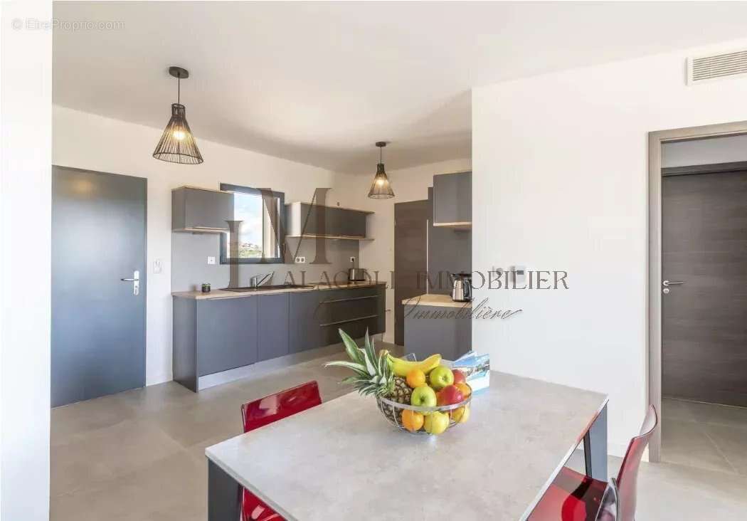 Appartement à PORTO-VECCHIO