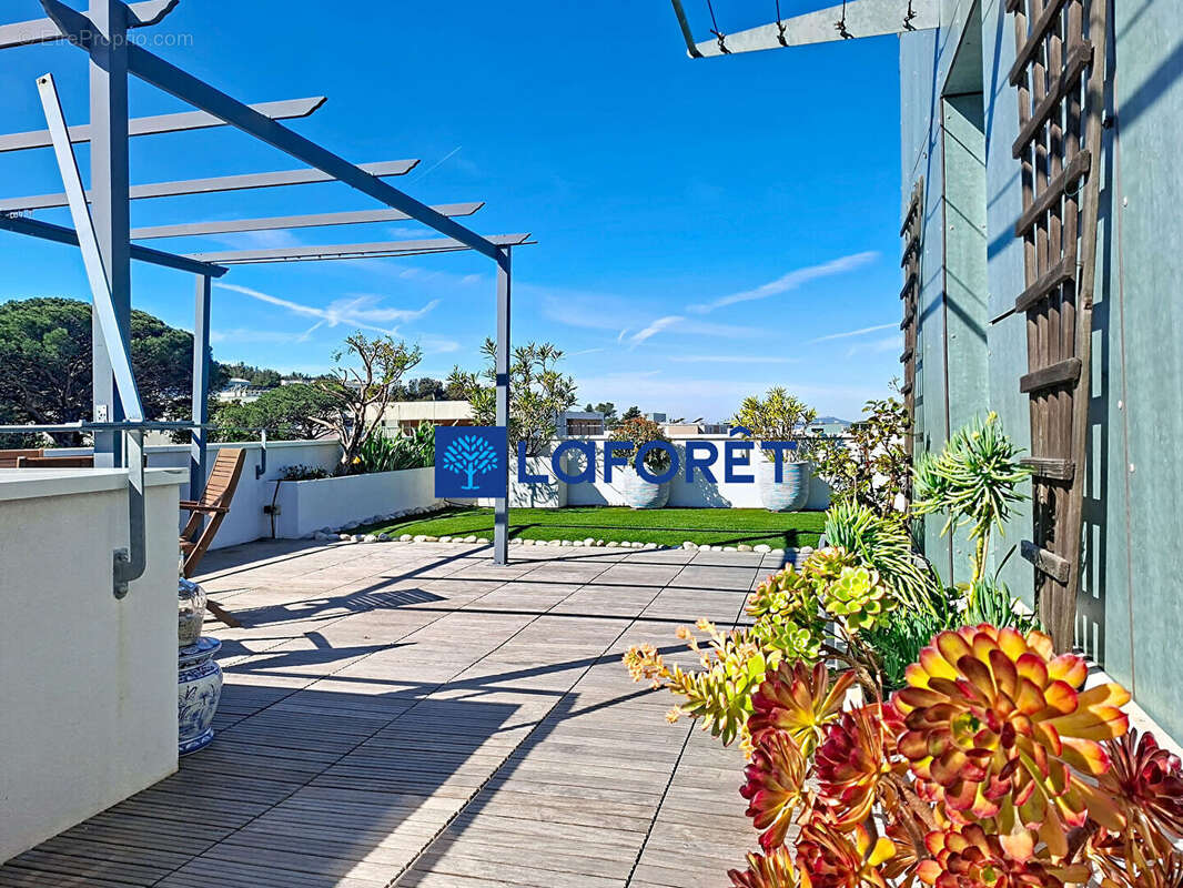 Appartement à LA VALETTE-DU-VAR