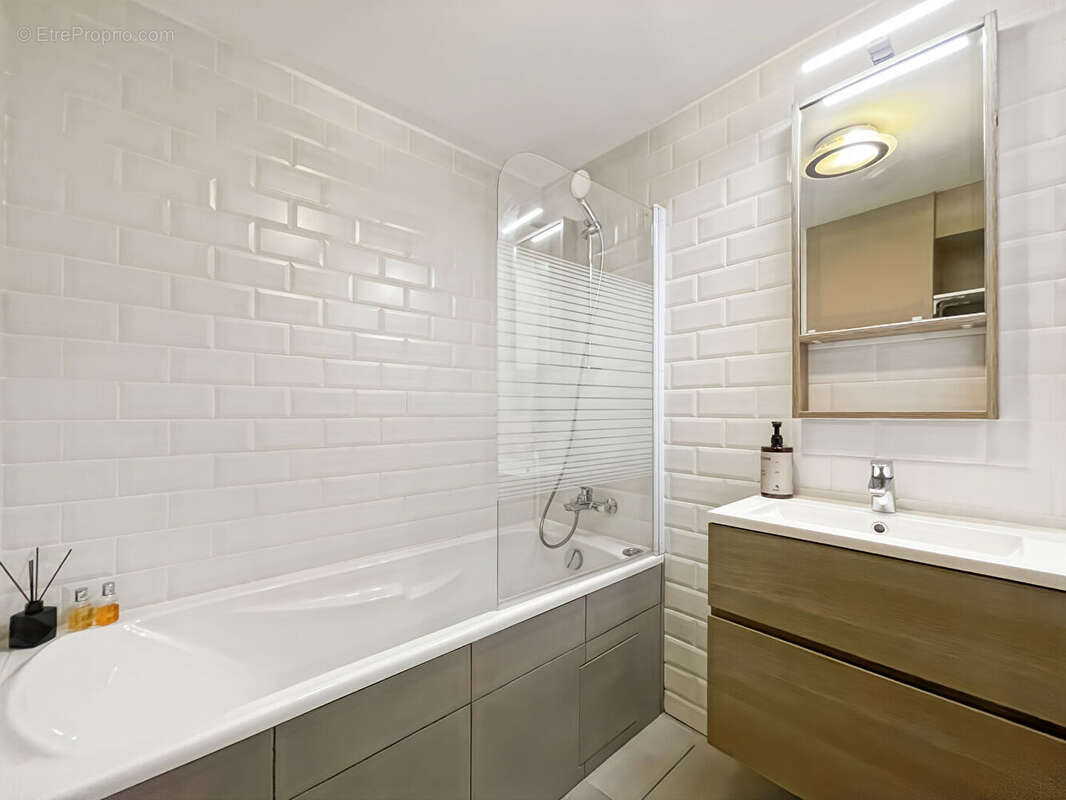 Appartement à CARRY-LE-ROUET