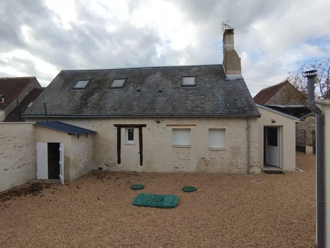 Maison à OUZOUER-LE-DOYEN