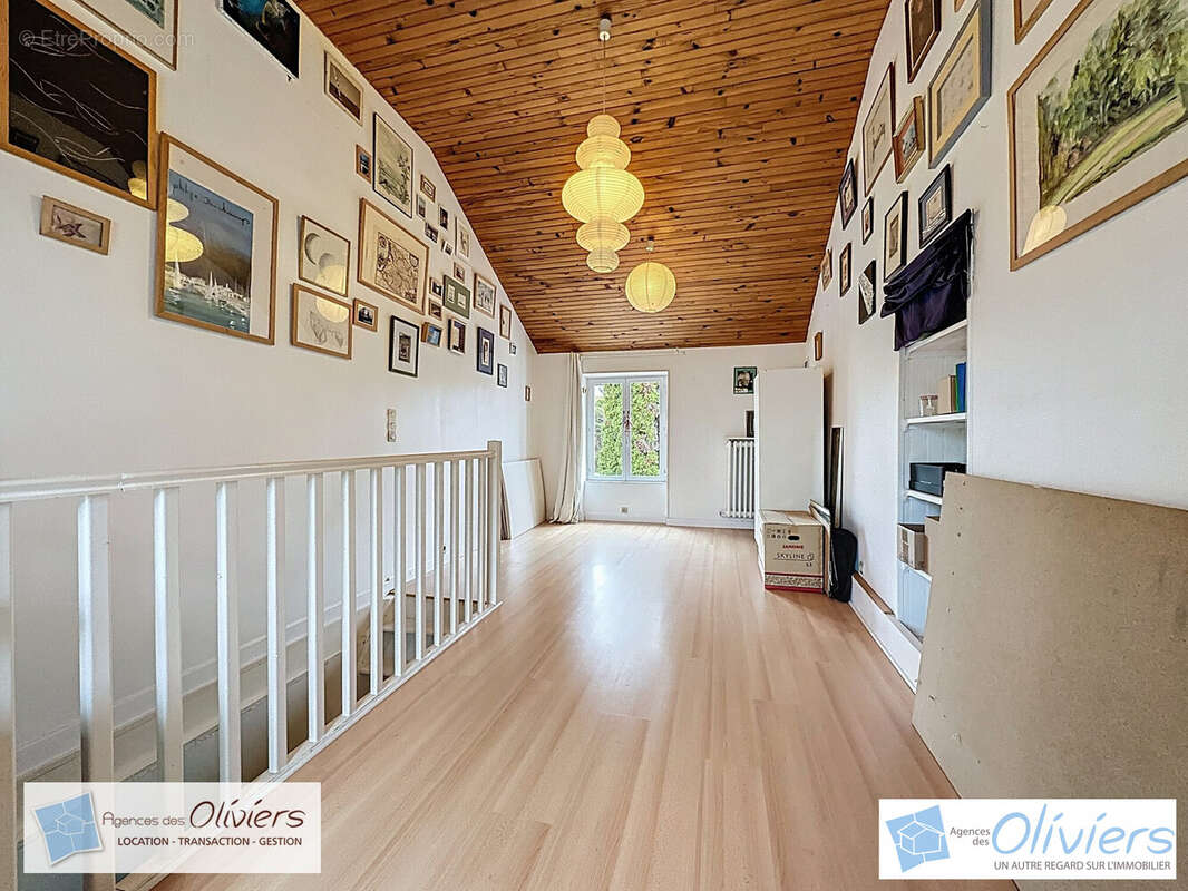 Maison à MONTIGNY-LE-BRETONNEUX