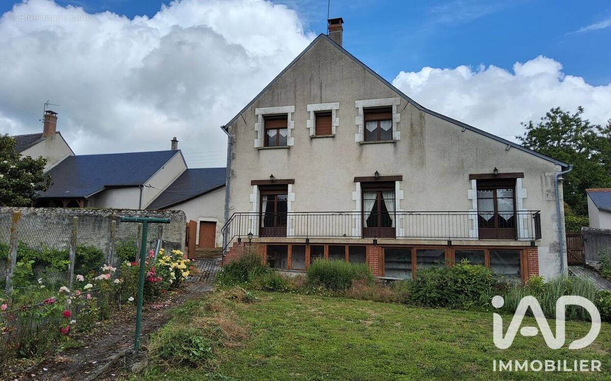 Photo 1 - Maison à SUEVRES