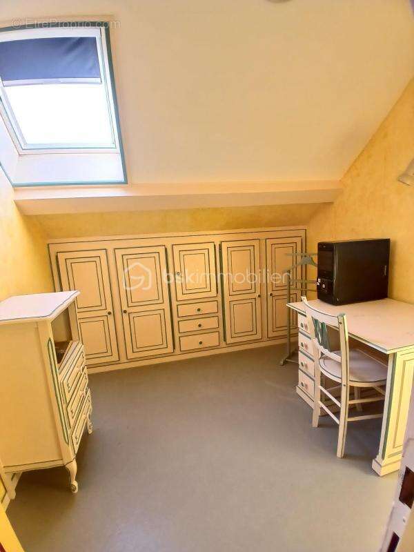 Maison à NEUVY-EN-SULLIAS