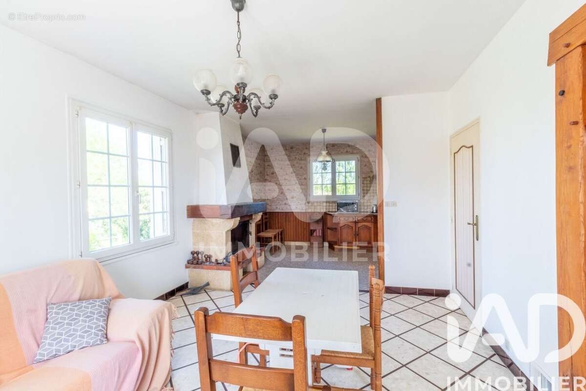 Photo 3 - Maison à LORRIS