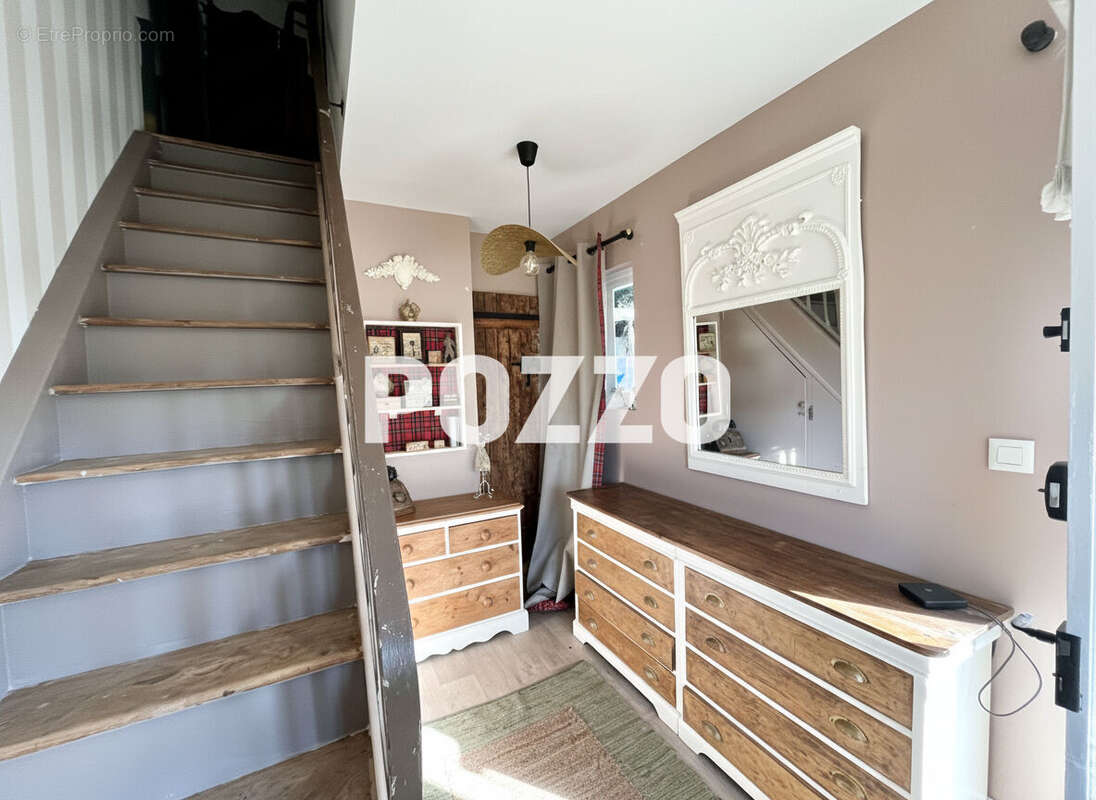 Maison à SAINT-PAIR-SUR-MER