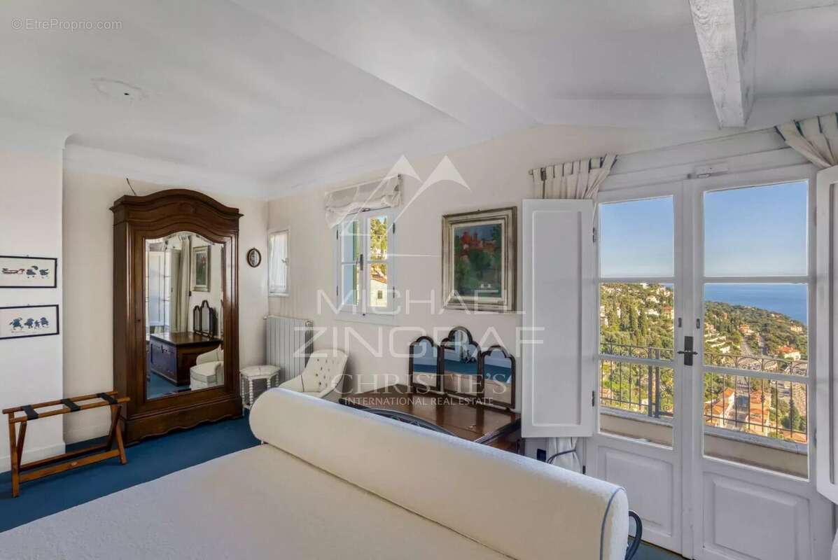 Maison à ROQUEBRUNE-CAP-MARTIN