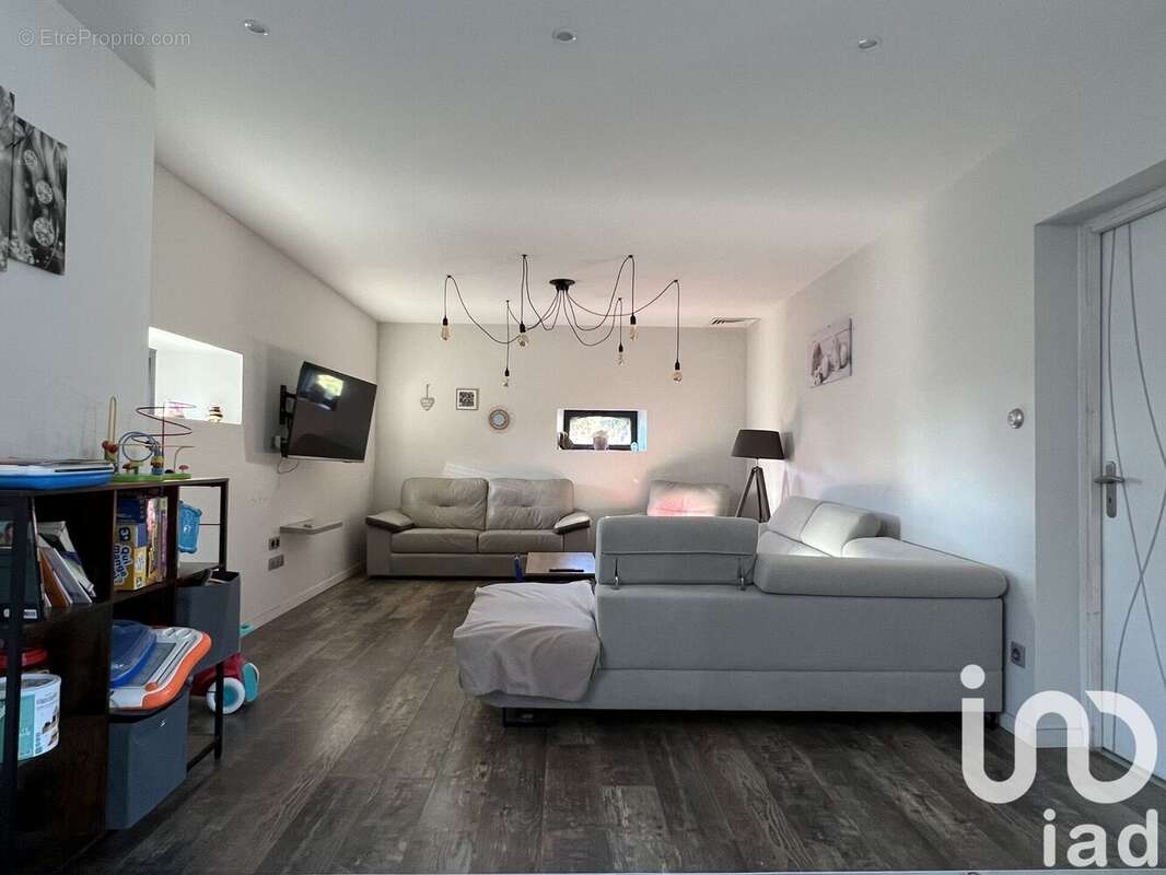 Photo 6 - Maison à LUBERSAC