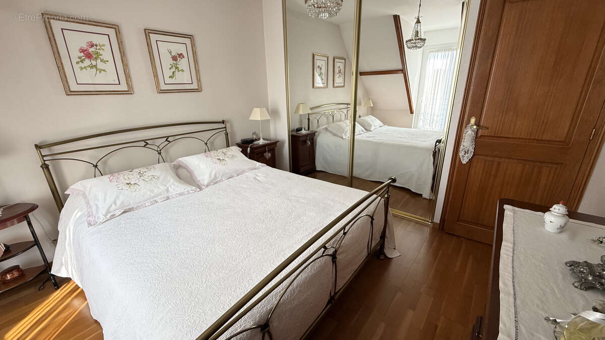 Maison à TREMBLAY-EN-FRANCE