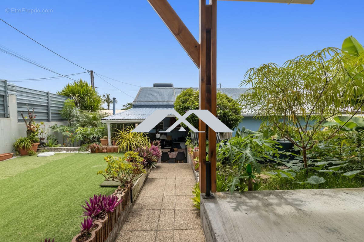 Maison à SAINT-JOSEPH