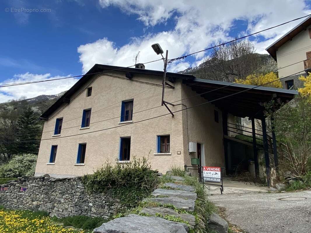 Appartement à SAINT-ANDRE