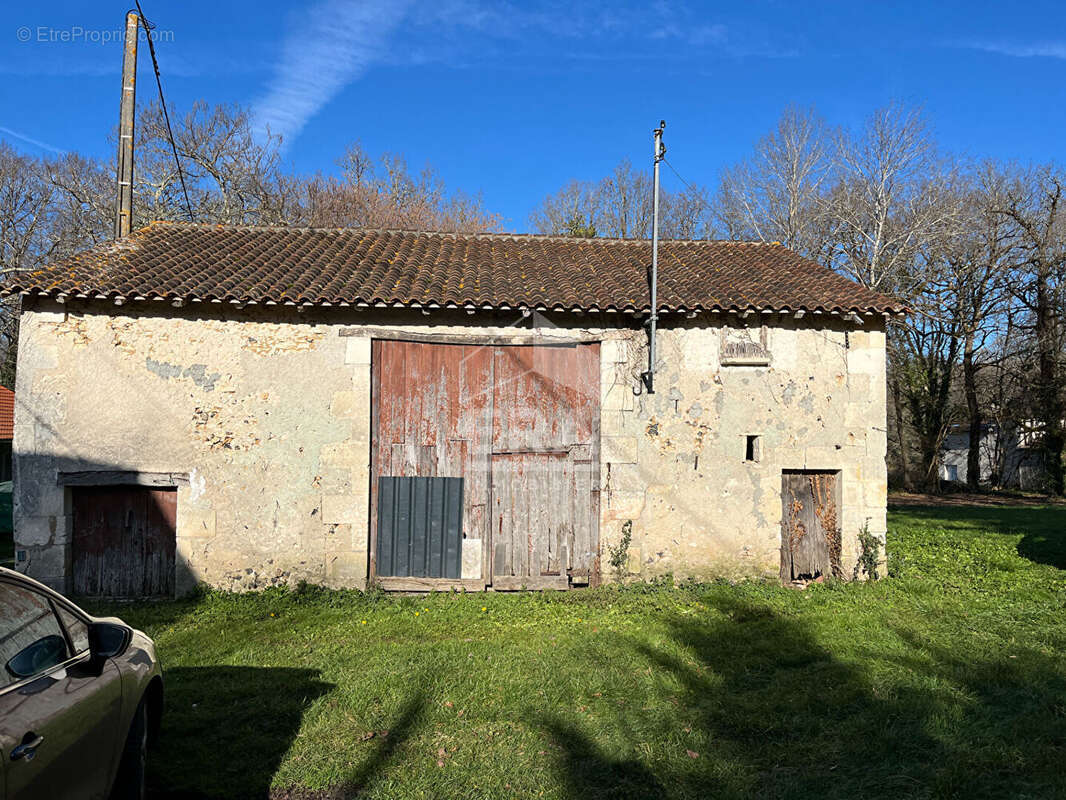 Maison à TOCANE-SAINT-APRE