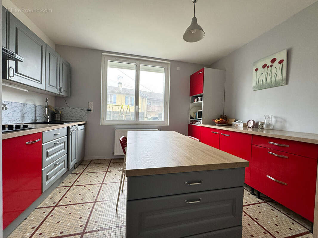Maison à COULOUNIEIX-CHAMIERS