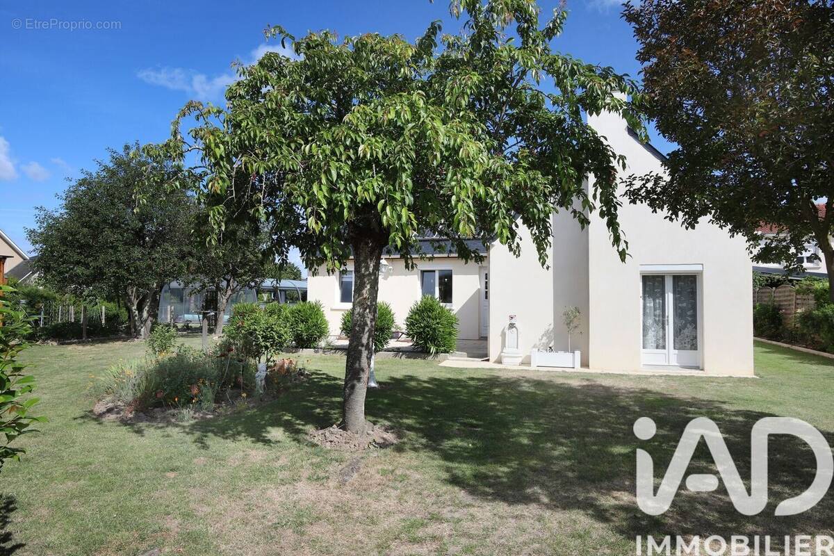 Photo 1 - Maison à SAINTE-LUCE-SUR-LOIRE