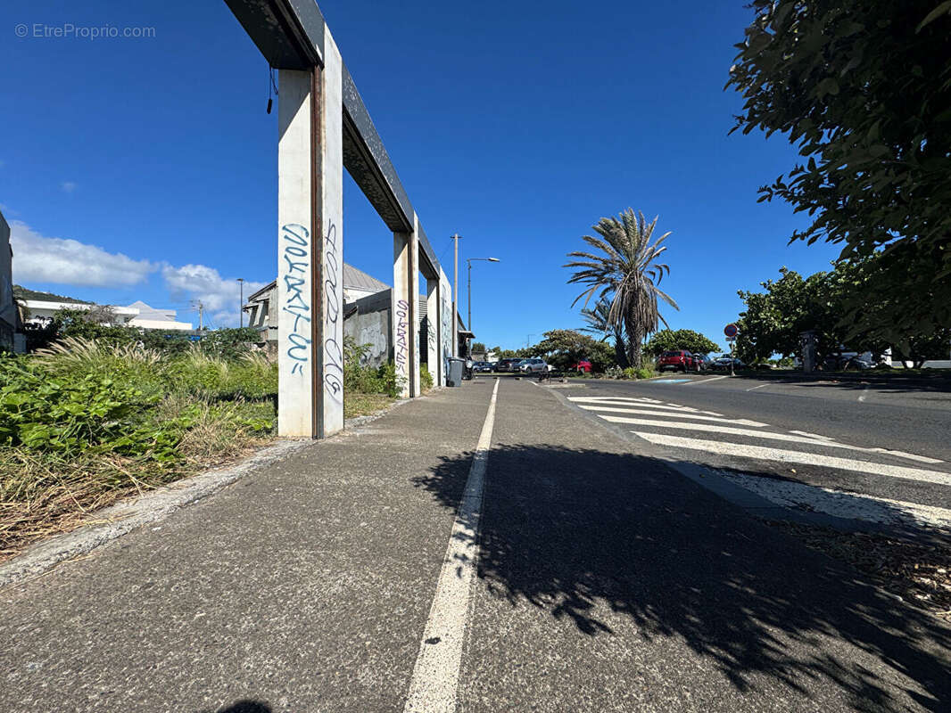 Terrain à SAINT-DENIS