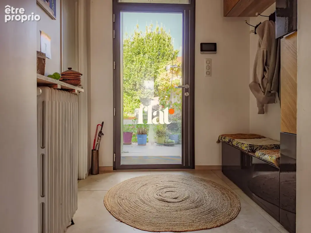 Nantes - Maison familiale de 154 m2, 5 chambres, piscine et garage - photo 12