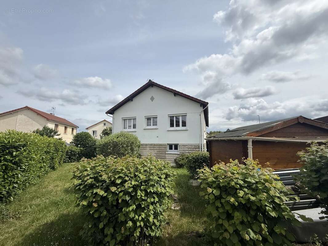 Maison à CHELLES