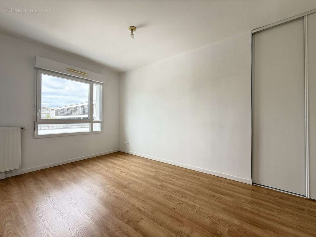 Appartement 66 m² à Floirac  - photo 4