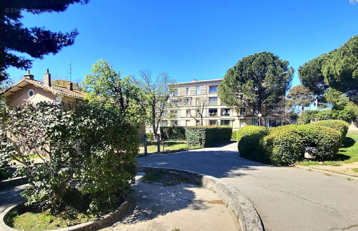 Appartement à MARSEILLE-12E