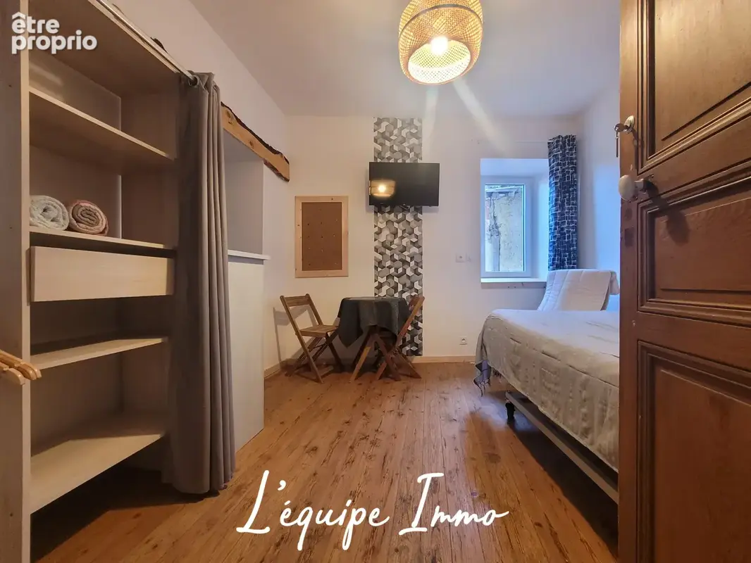 Maison de maître rénovée au cœur de Saramon comprenant  6 chambres avec jardin - photo 13