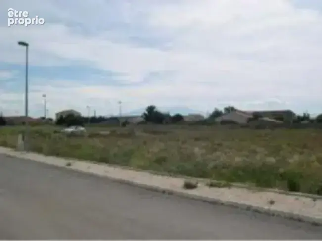 Photo Terrain à Saint-Lye au prix de 59 000€