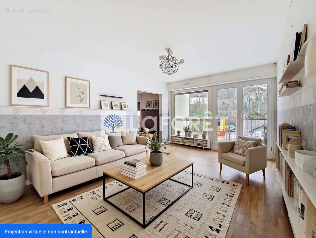 Appartement à GRAND-CHARMONT