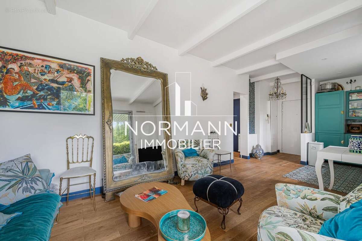 Appartement à BOULOGNE-BILLANCOURT