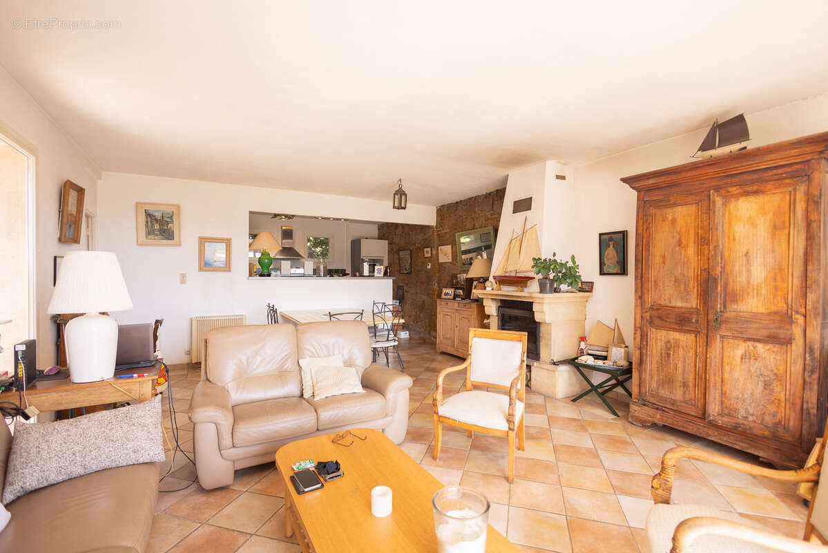Maison à LA CROIX-VALMER