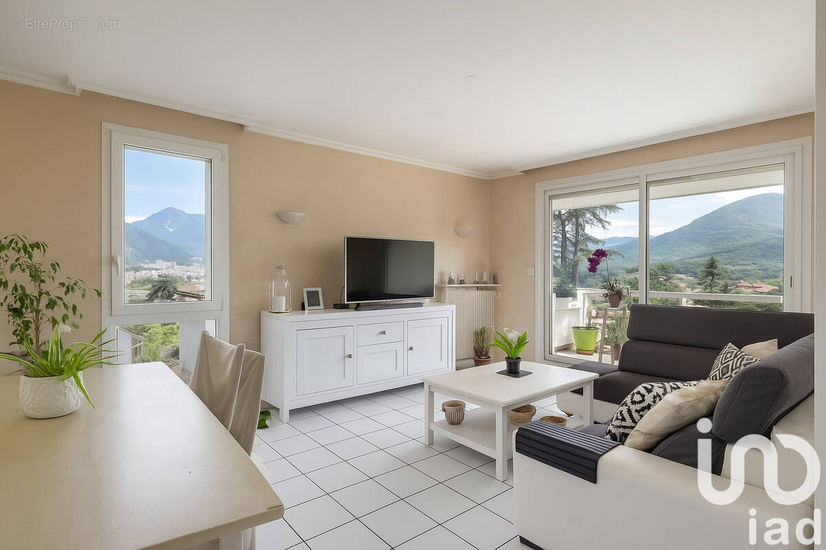 Photo 1 - Appartement à ECHIROLLES