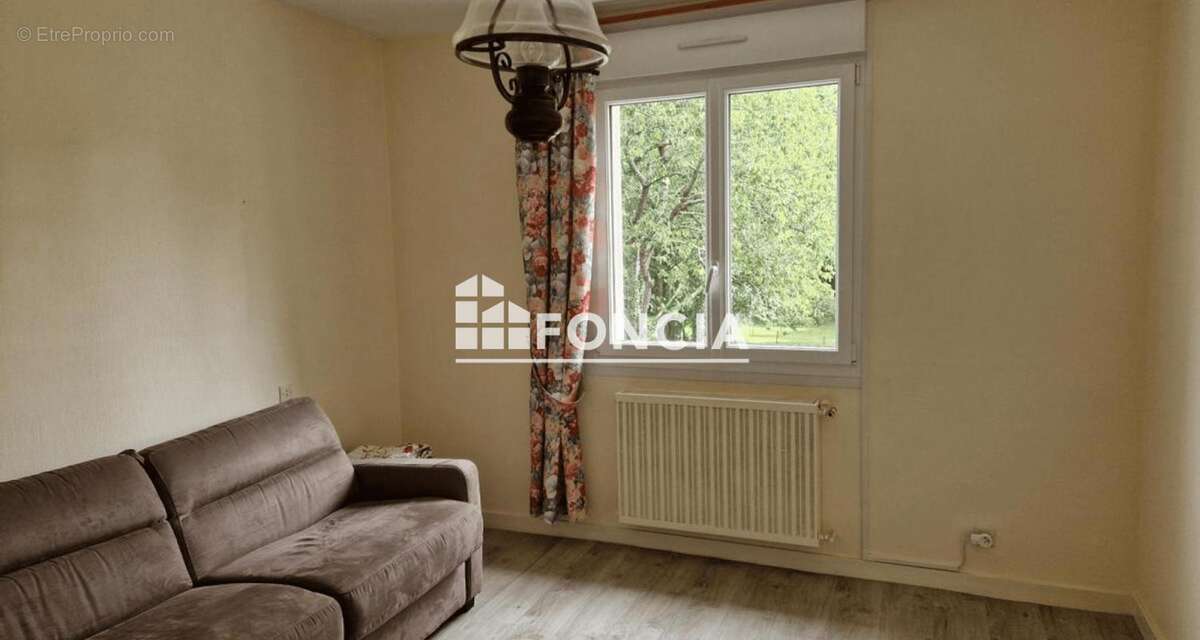 Maison à PLOUER-SUR-RANCE