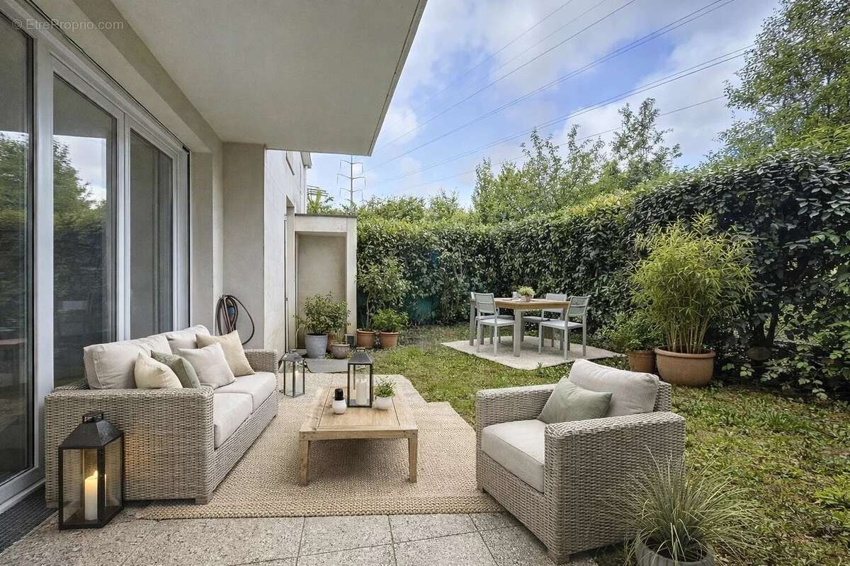 Appartement à ELANCOURT