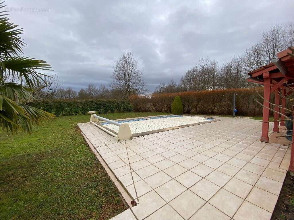 Maison à BELLERIVE-SUR-ALLIER