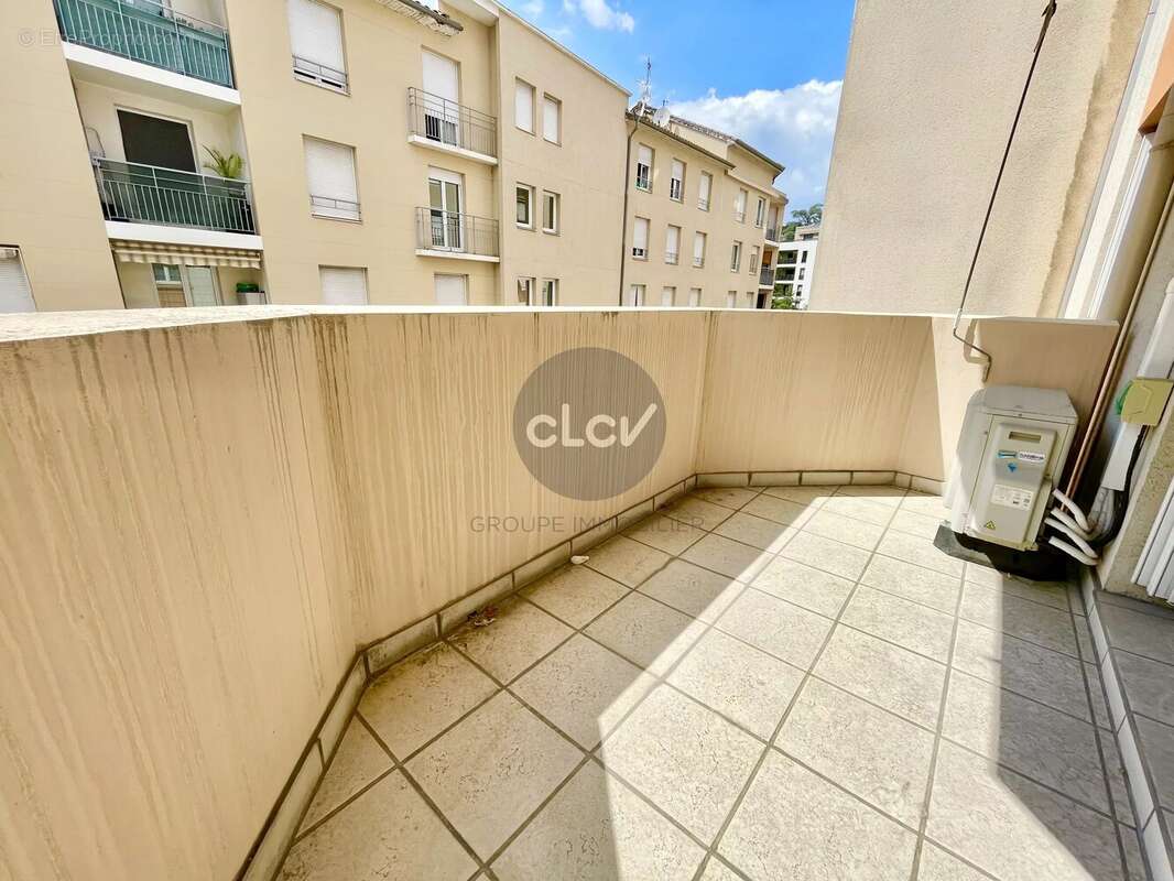 T4 de 86,58 m² Climatisé 69270 FONTAINES SUR SAONE - photo 2