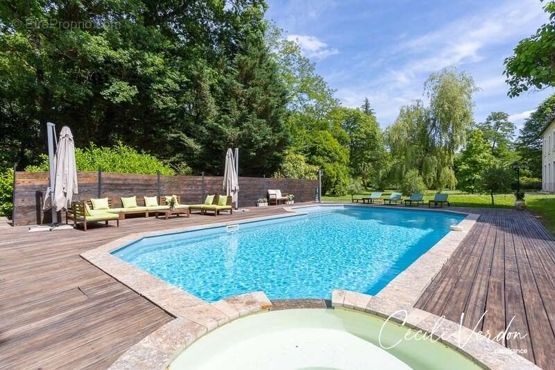 BELEYMAS (24) proche Bergerac – Propriété de charme du XIXe siècle 10 pièces avec dépendances, piscine et potentiel d’accueil su - photo 7