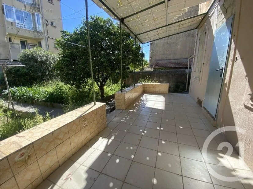 Maison 83 m² à Toulon  - photo 3