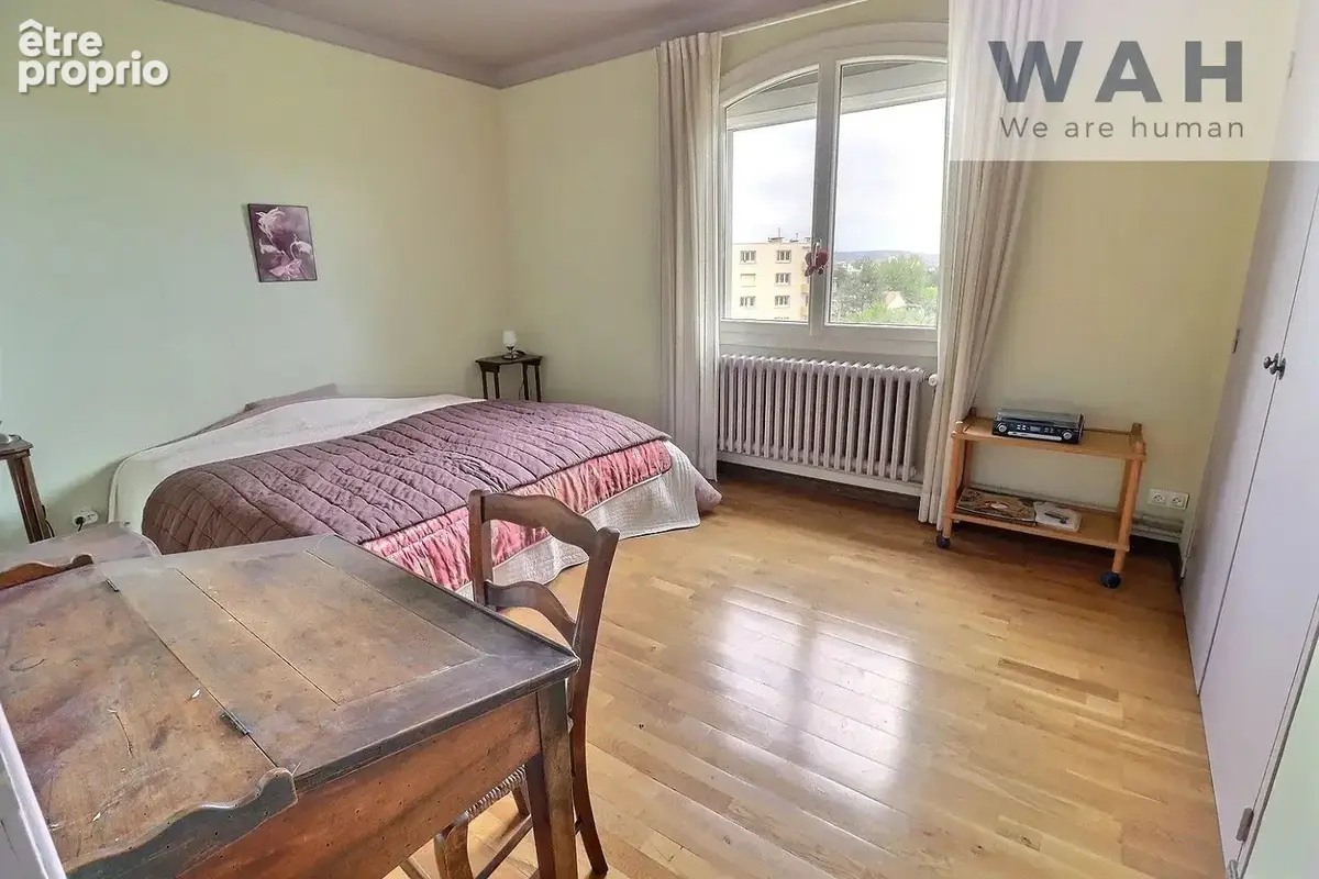 Vente maison de maitre 9 pieces  avec local commercial 34800 - photo 11