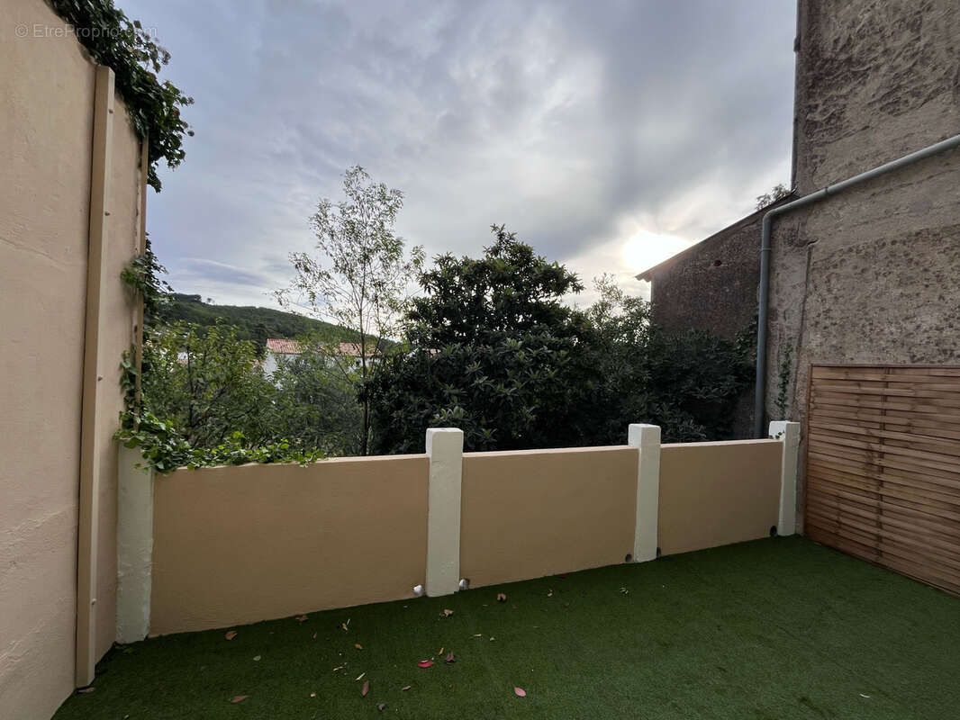 Appartement à CARNOULES