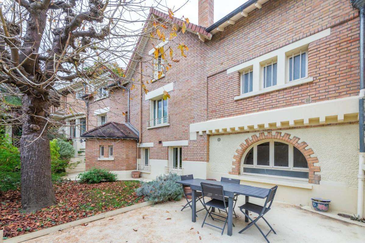 Maison à MARLY-LE-ROI