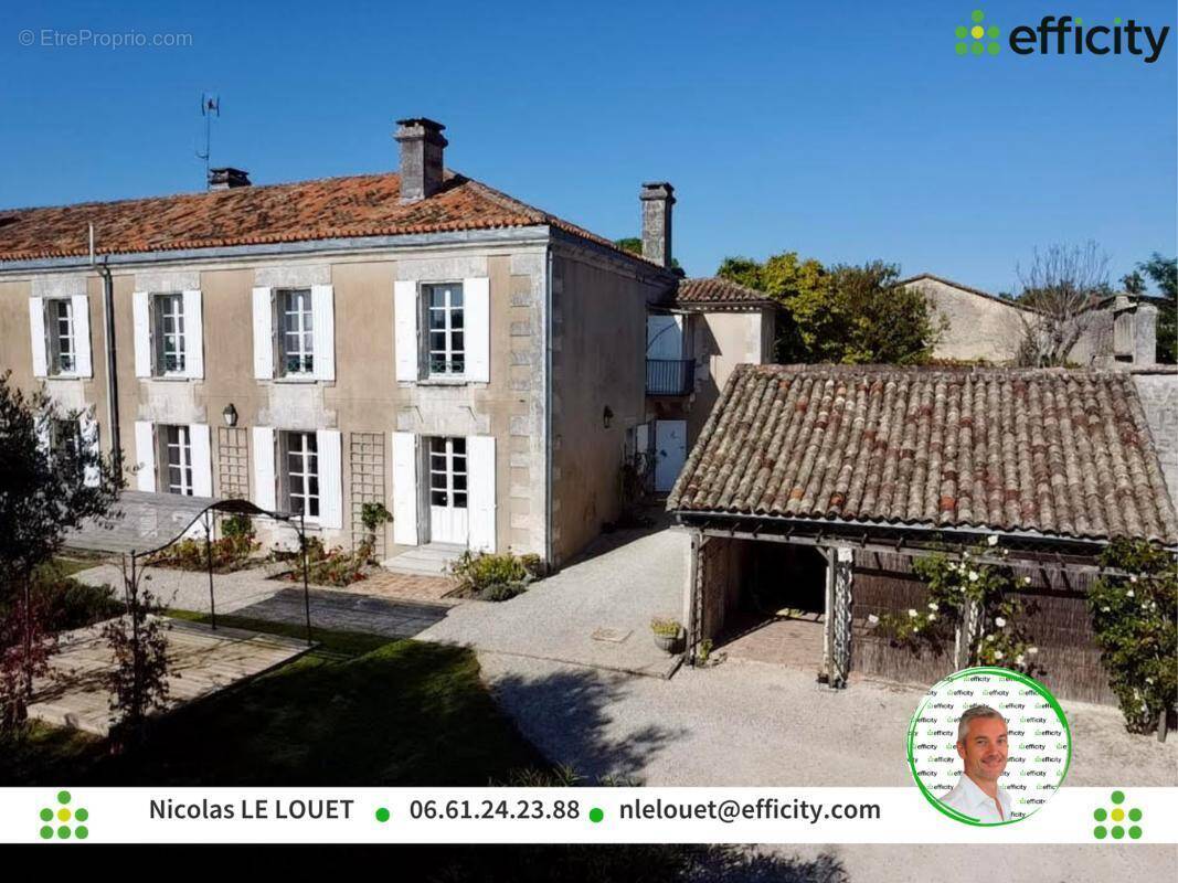 Maison à ANAIS