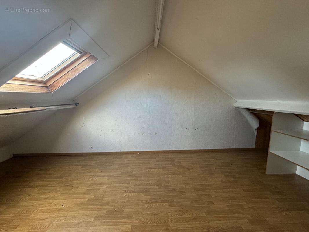 Maison à CREPY-EN-VALOIS