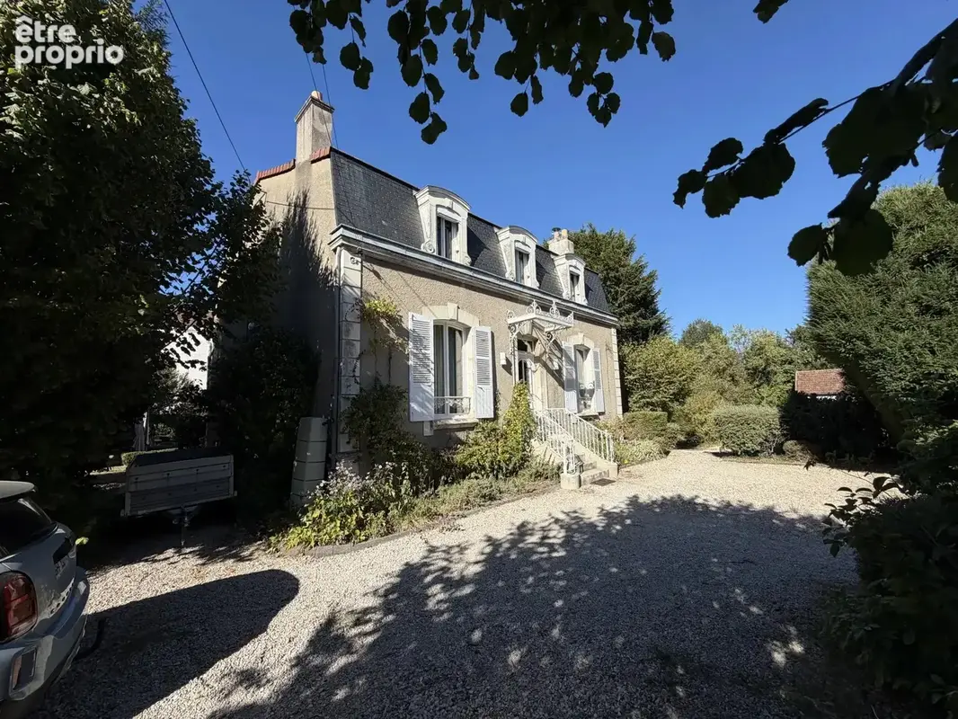 Exclusif auxerre proche centre propriete 7 pieces 225 m² - photo 15