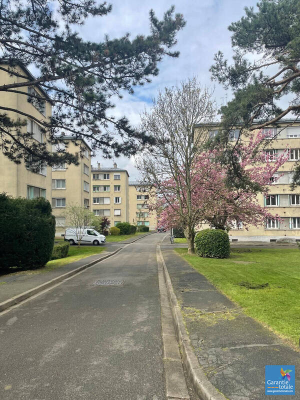 RESIDENCE - Appartement à MONTREUIL